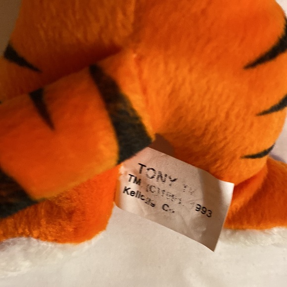 Miniature Kellogg’s Tony the Tiger! - Picture 4 of 5